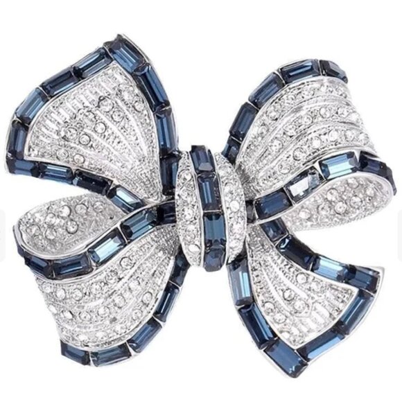 Pretty Blue Bow Brooch Silver Tone with Clear Crystals - Picture 1 of 1